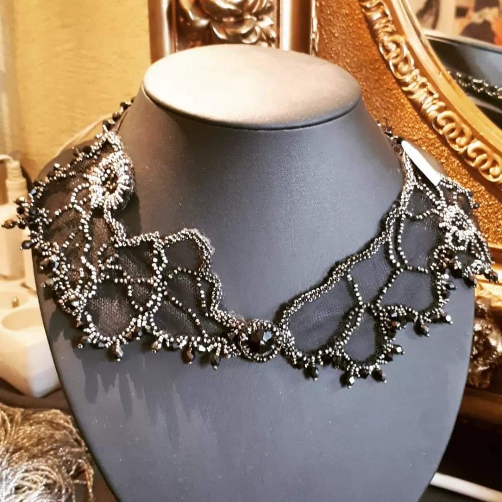 collier Edith au château de Farcheville